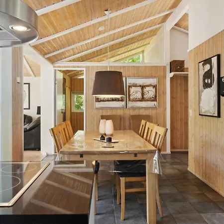 Stunning In With Kitchen * גרנה